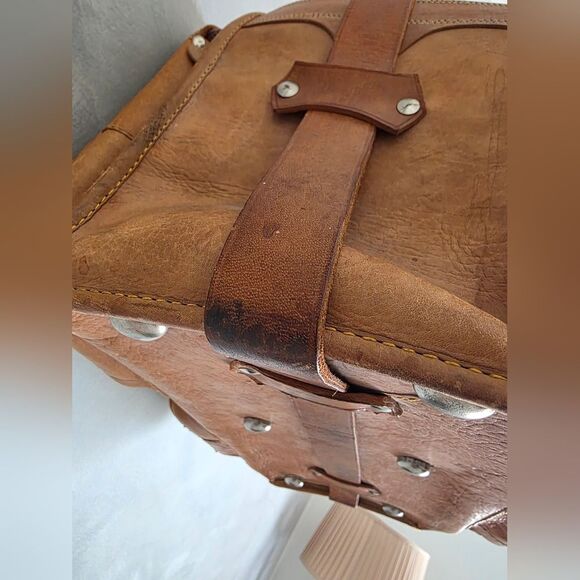 Tooled Leather Weekender Overnight Travel Handcrafted Structured Travel Bag Tan - Picture 12 of 16